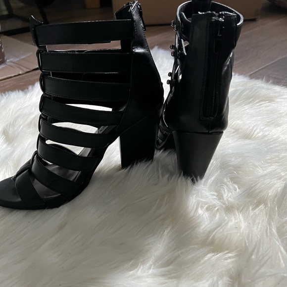 Steve Madden Heels - Picture 3 of 6